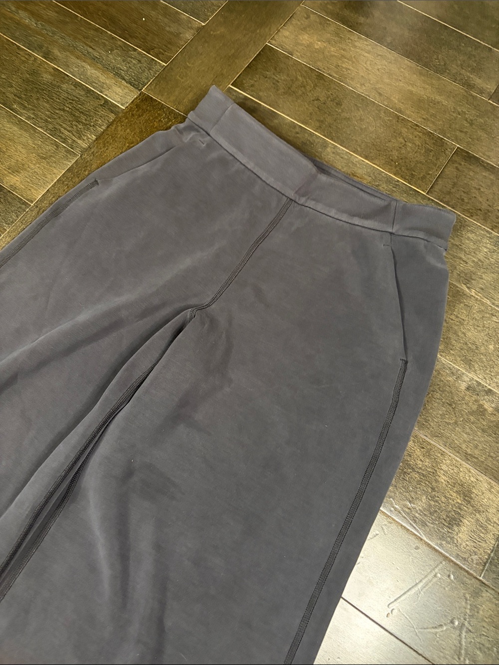 Lululemon Softstreme High-Rise Wide Leg Cropped Pants Gray Size Small - Picture 8 of 13